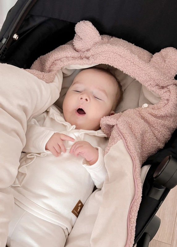 Śpiworek do wózka i fotelika BARANEK BOUCLE