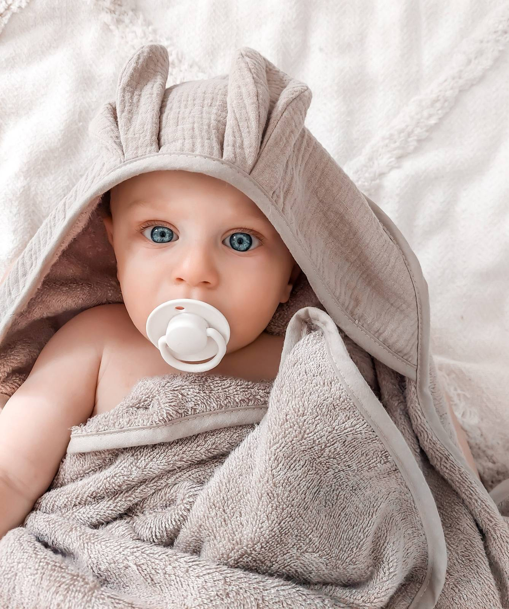 Okrycie kąpielowe BAMBUSOWE 100x100 RABBIT