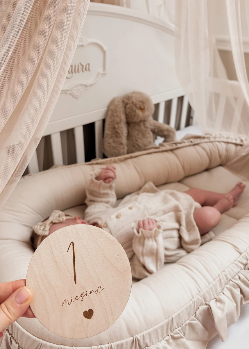 KOKON niemowlęcy BAWEŁNIANY z falbanką