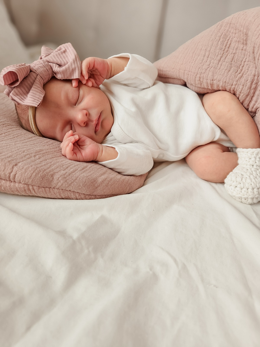 Komplet MUŚLINOWY + poduszka TEDDY