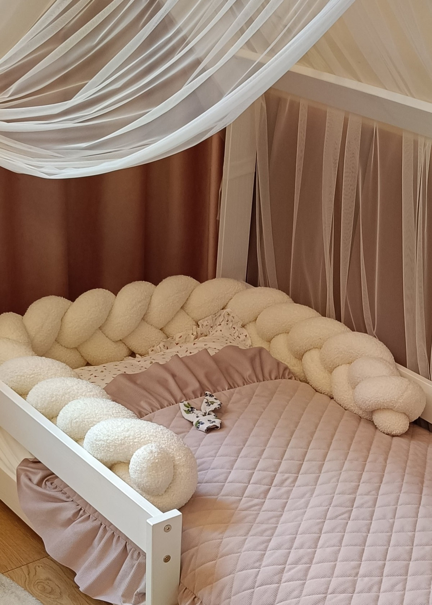 Ochraniacz WARKOCZ do łóżeczka BARANEK BOUCLE