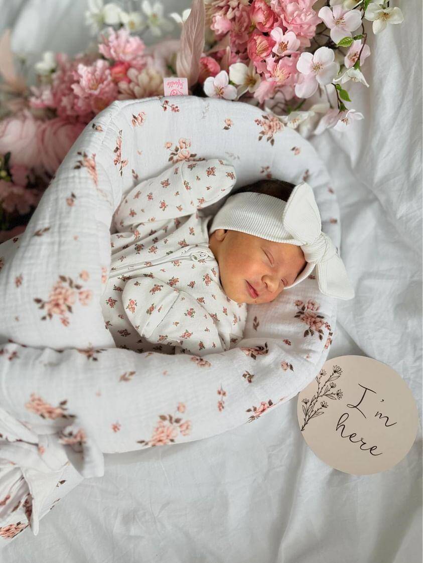 Rożek usztywniany MUŚLINOWY "LITTLE FLOWERS"