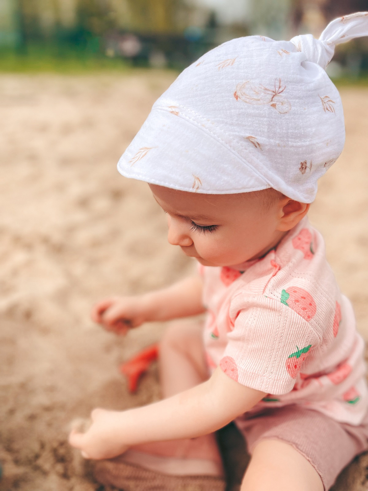 Chusteczka na głowę z daszkiem MUŚLIN PRINT