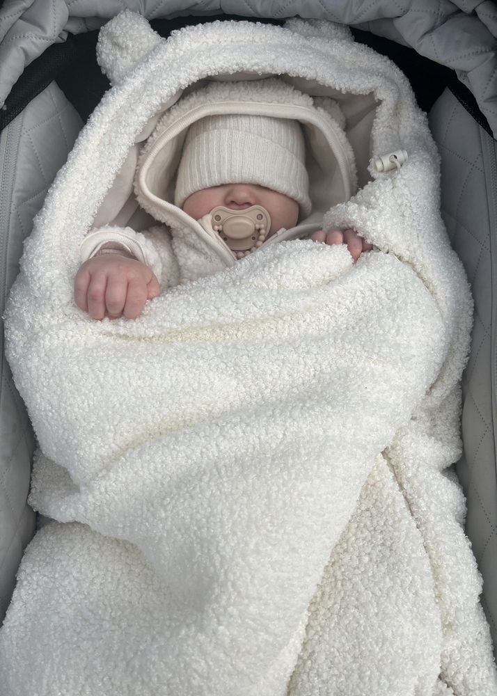 Śpiworek do wózka i fotelika BARANEK BOUCLE