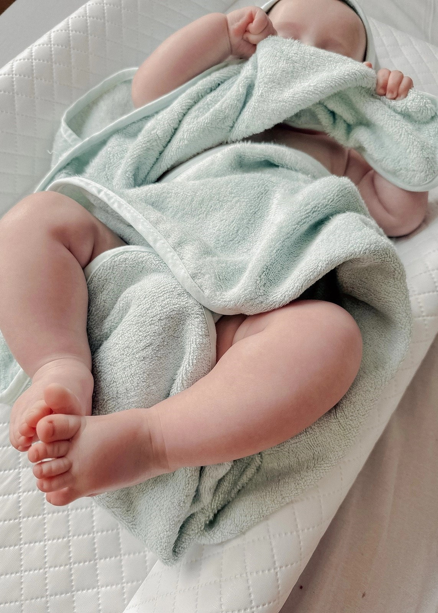 Okrycie kąpielowe BAMBUSOWE 100x100cm