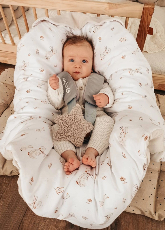 Kocyk z kapturkiem do fotelika WELUR