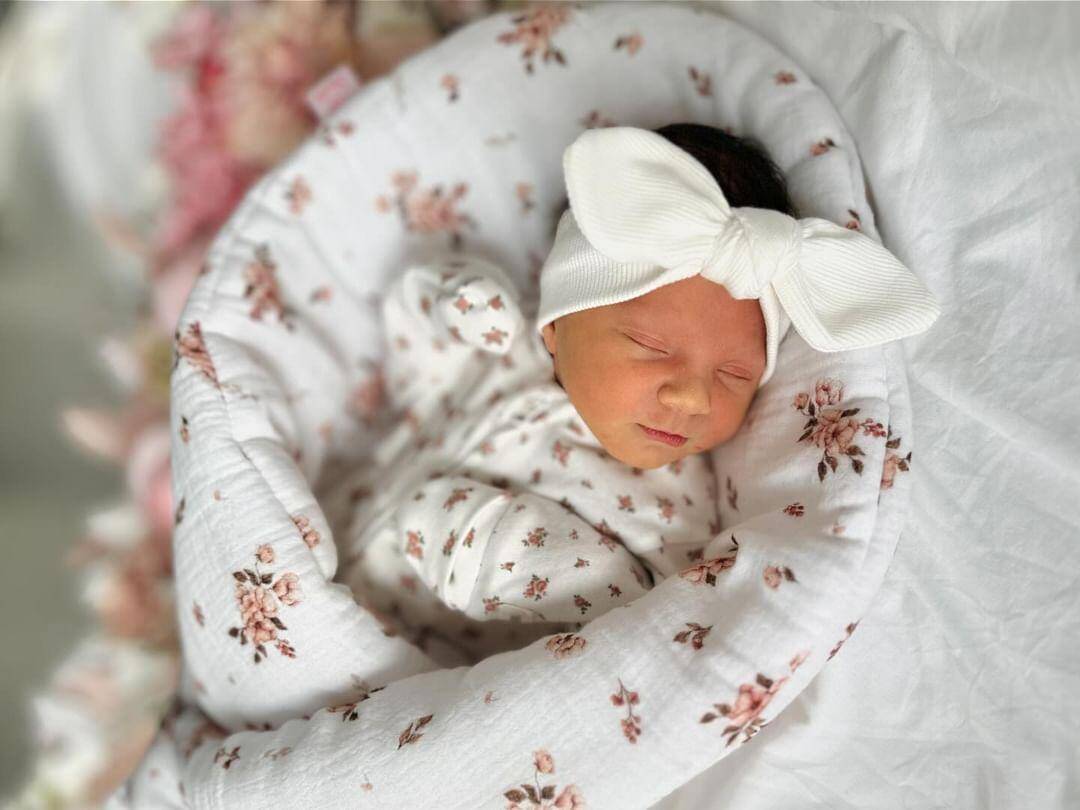 Rożek usztywniany MUŚLINOWY "LITTLE FLOWERS"