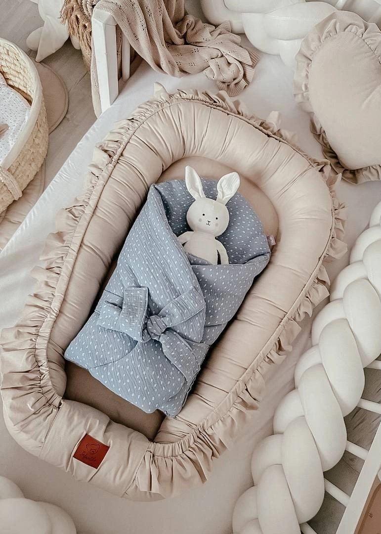 KOKON niemowlęcy BAWEŁNIANY z falbanką