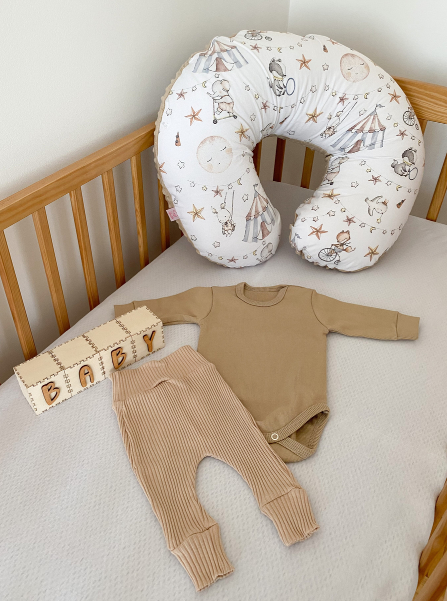 Rogal do karmienia MINKY