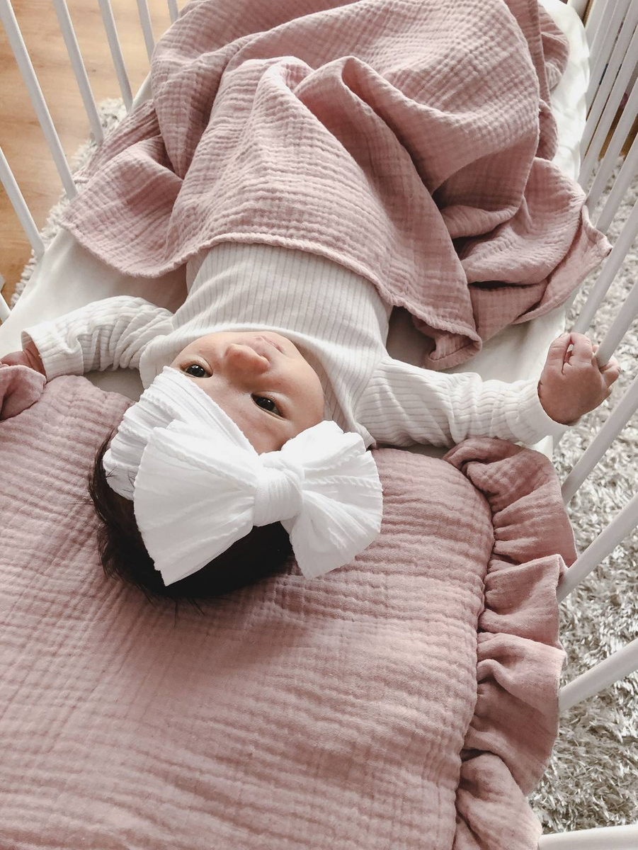 Komplet letni poduszka z falbanką i otulacz MUŚLIN