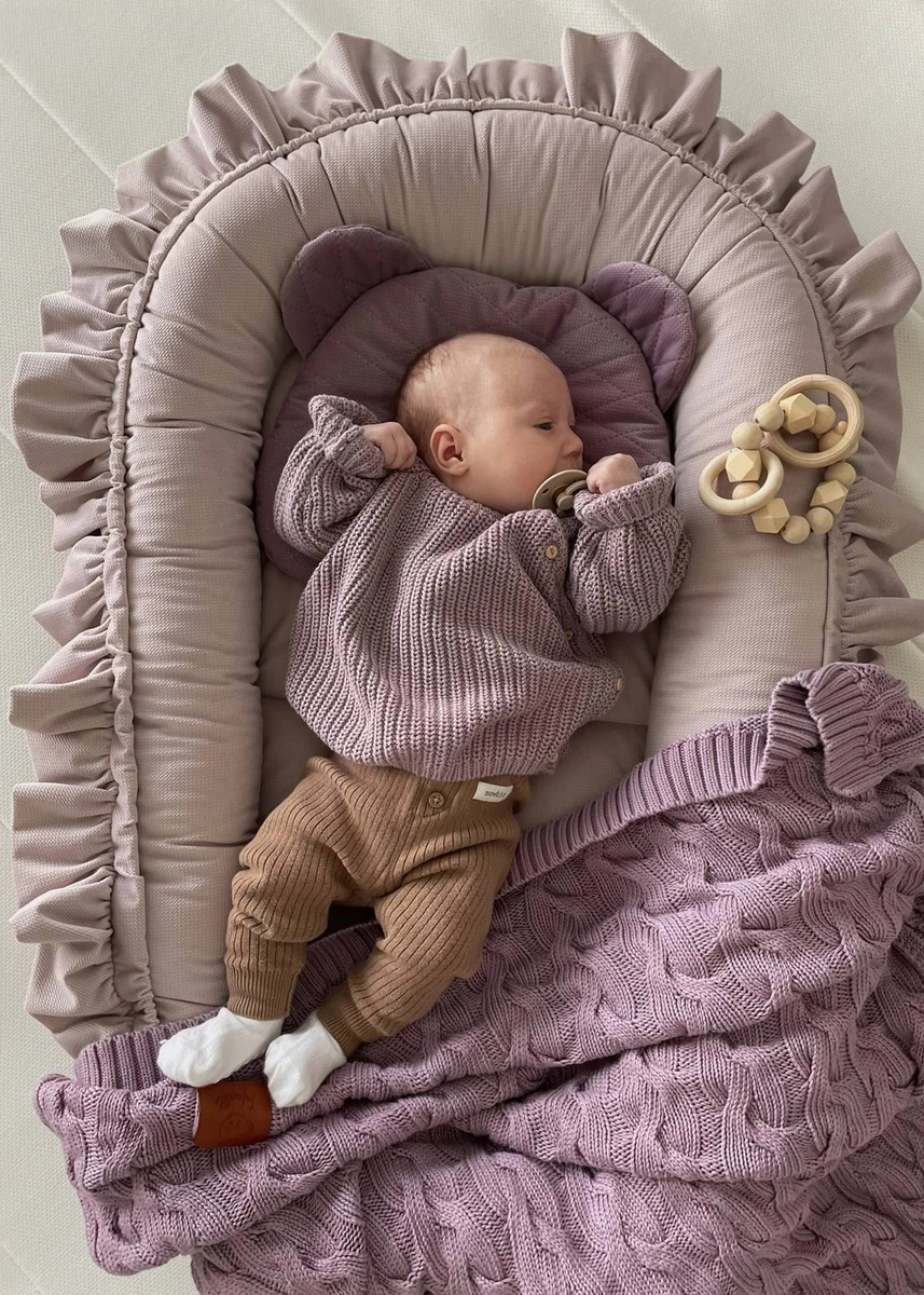 KOKON niemowlęcy VELVET z falbanką