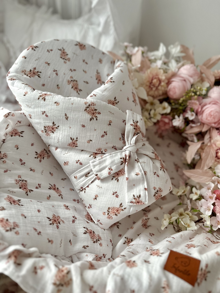 Rożek usztywniany MUŚLINOWY "LITTLE FLOWERS"