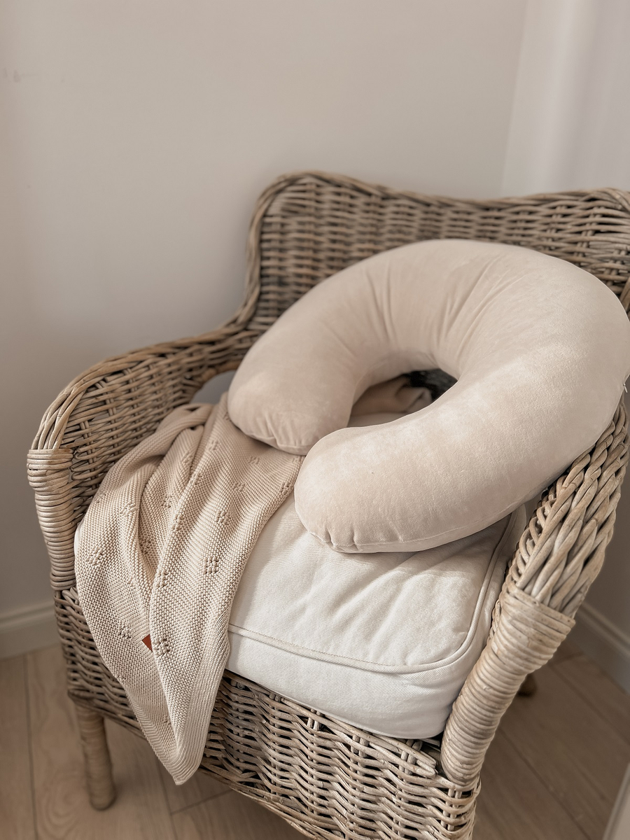 Poduszka do karmienia rogal WELUR