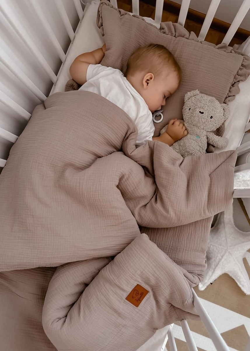 POŚCIEL MUŚLINOWA z falbanką 120x90 kołderka + poduszka WYPEŁNIENIE