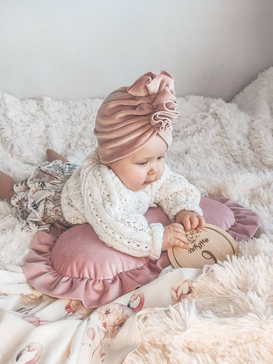 Poduszka dekoracyjna SERCE z falbanką VELVET