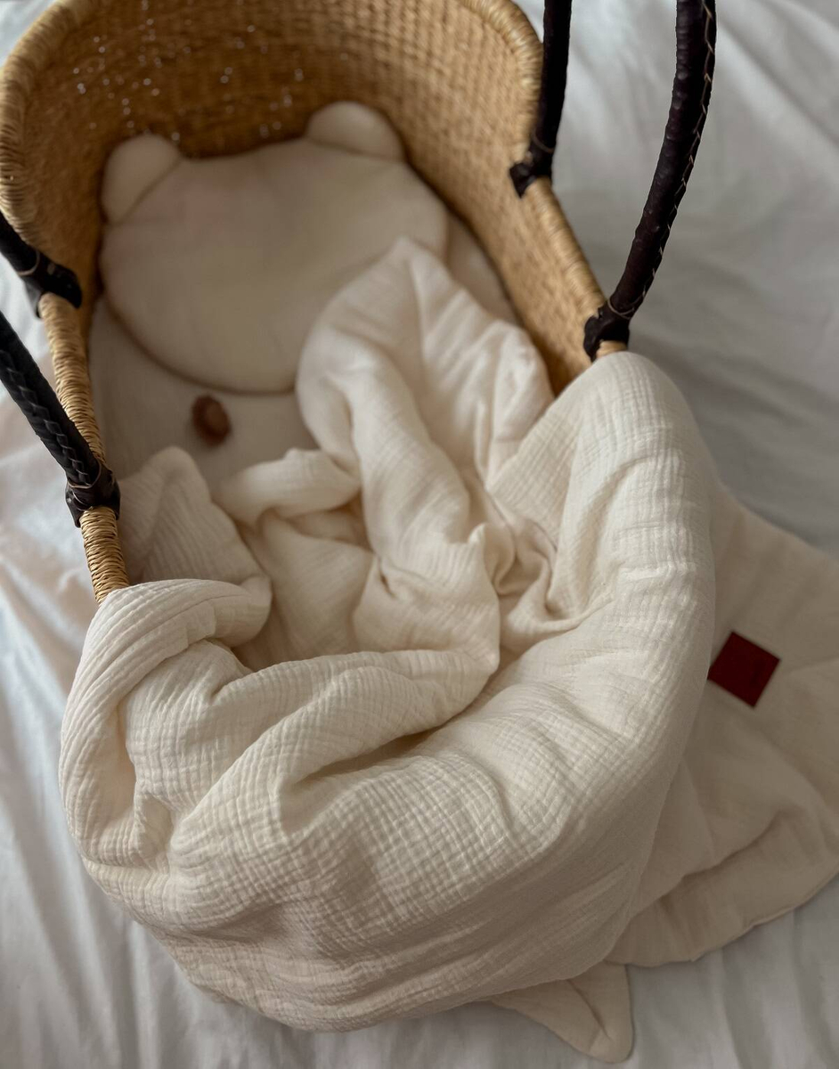 Komplet MUŚLINOWY + poduszka TEDDY