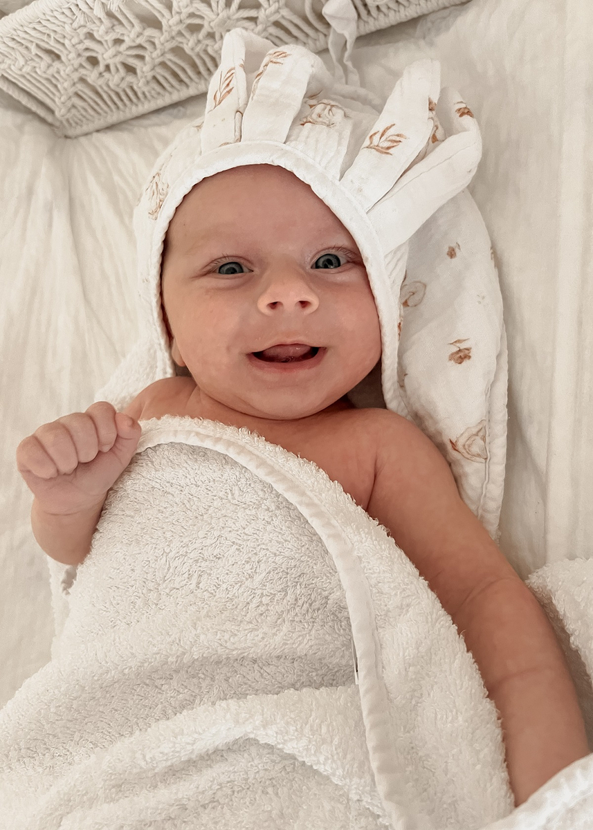 Okrycie kąpielowe BAMBUSOWE 100x100 RABBIT