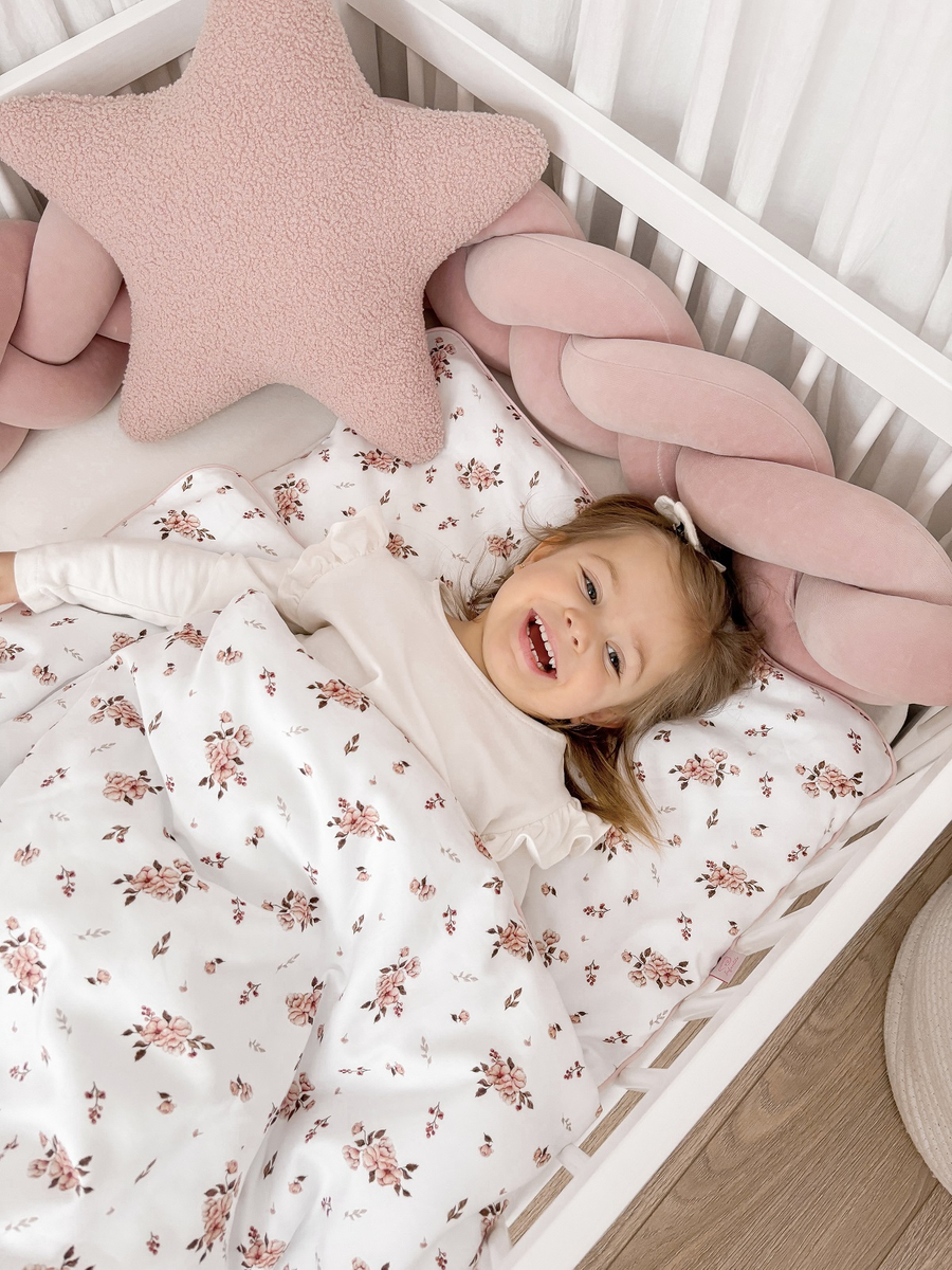 Pościel dziecięca do łóżeczka 100x135cm z wypustką 2elem 