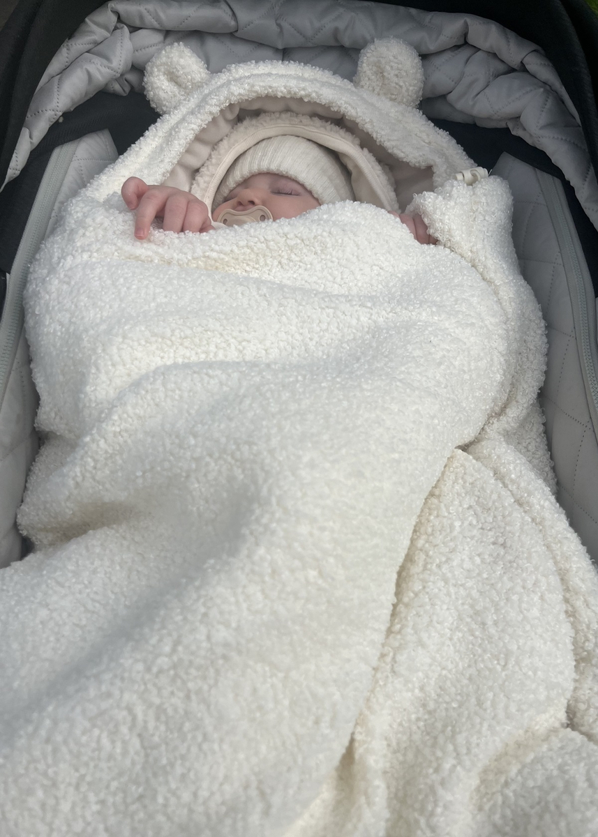 Śpiworek do wózka i fotelika BARANEK BOUCLE