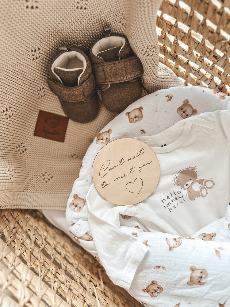 Rożek usztywniany MUŚLINOWY "TEDDY BEAR"