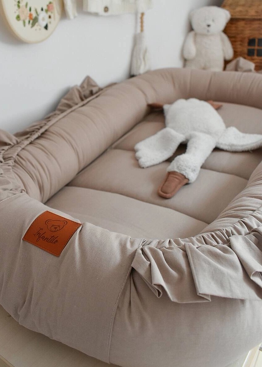 KOKON niemowlęcy BAWEŁNIANY z falbanką